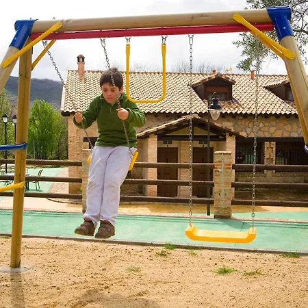 Senderos Del Jerte Apartamento Navaconcejo